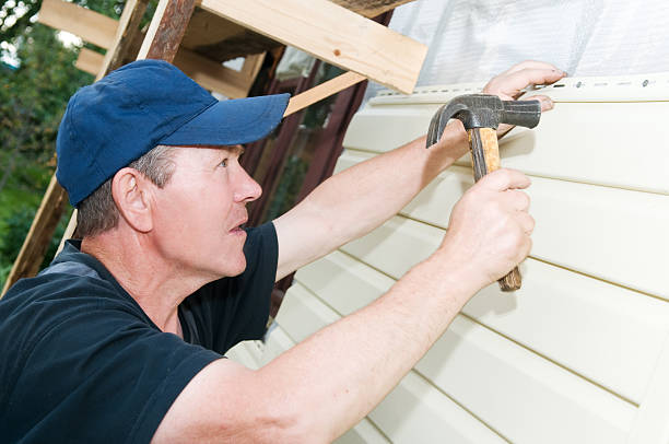 Siding Removal and Disposal in Centre, AL